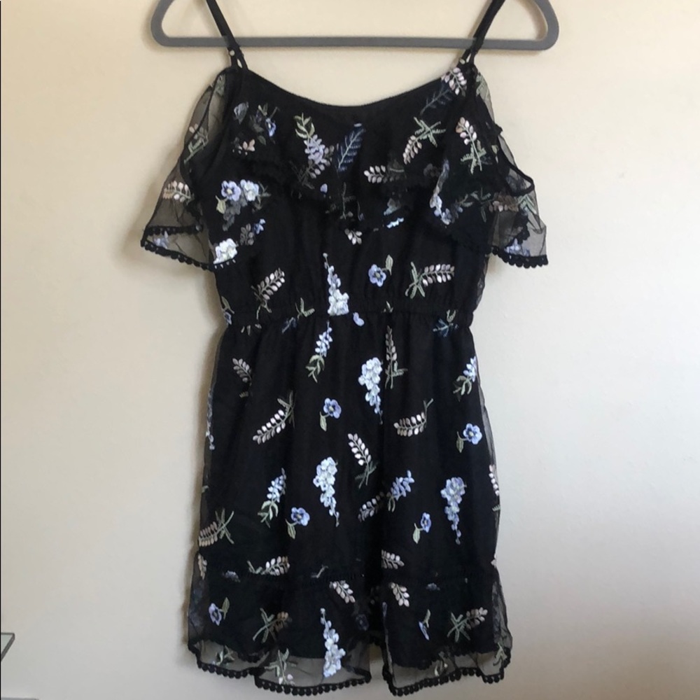 Off the shoulder BB Dakota romper